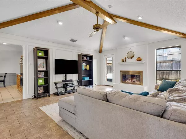 1533 Brighton Drive, Carrollton, TX 75007