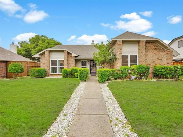 2024 Crestside Drive, Carrollton, TX 75007