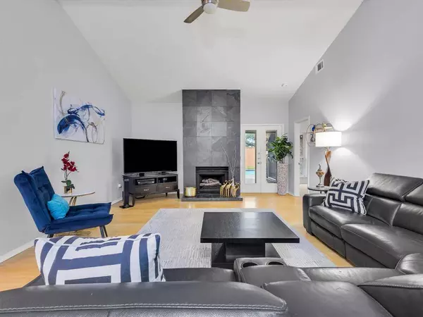 2024 Crestside Drive, Carrollton, TX 75007