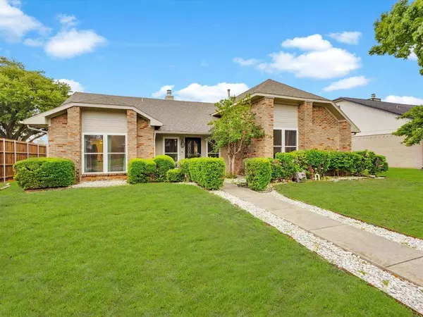 2024 Crestside Drive, Carrollton, TX 75007