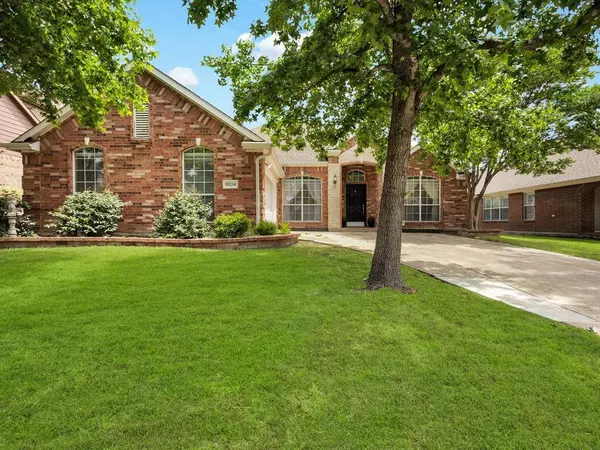 10214 Saint Georges Drive, Rowlett, TX 75089
