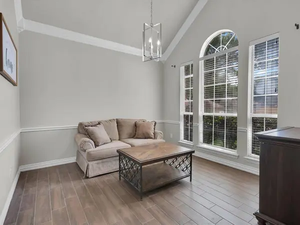 6330 Dublin Drive, Garland, TX 75044