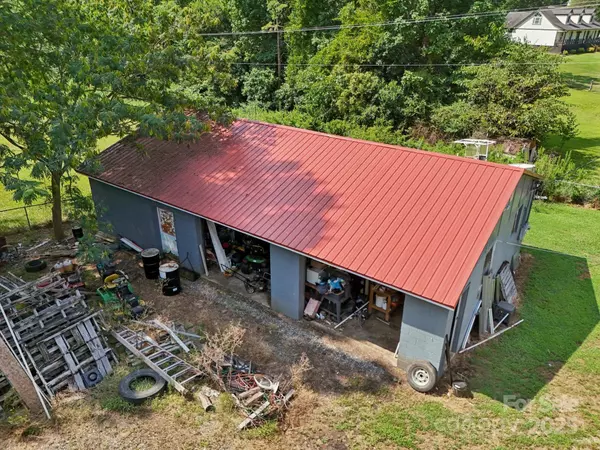 3325 Fairview DR, Gastonia, NC 28052