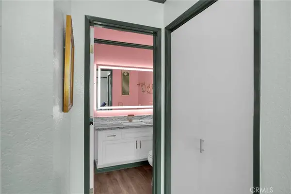 1351 N Orange #205, Los Angeles, CA 90028