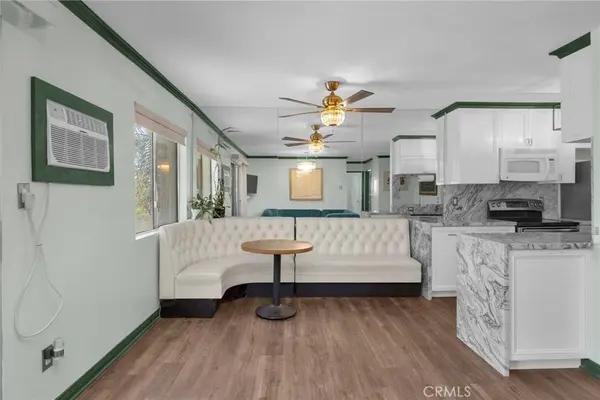 1351 N Orange #205, Los Angeles, CA 90028