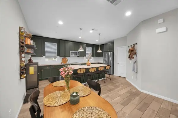 14865 W Maple Ter, Panorama City, CA 91402