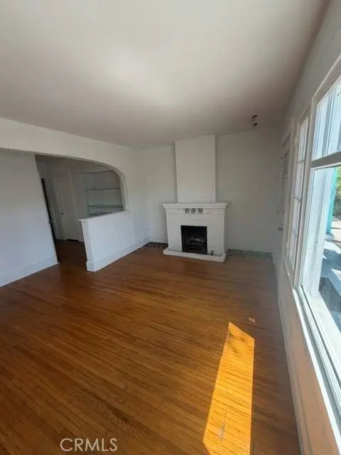 341343 Redondo AVE, Long Beach, CA 90814
