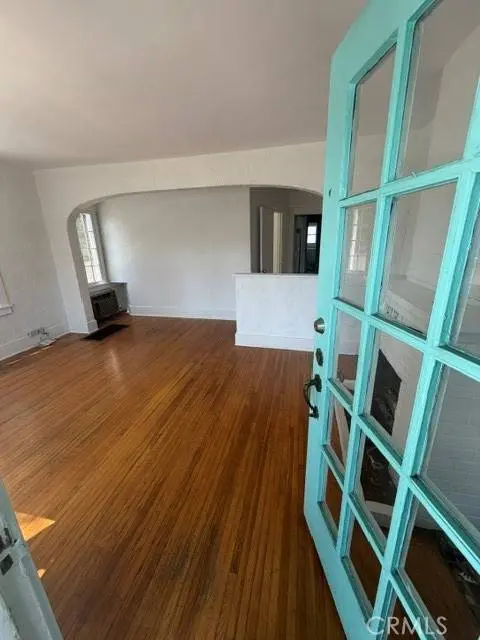 341343 Redondo AVE, Long Beach, CA 90814