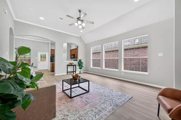 5319 Juniper Terrace LN, Katy, TX 77494