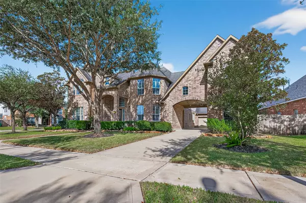4518 S Beacon View CT S, Sugar Land, TX 77479