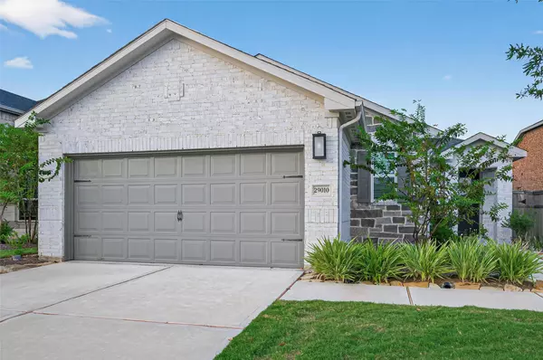 29010 Persimmon Creek CT, Fulshear, TX 77441