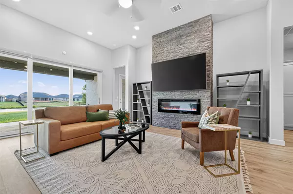 4714 Copper Falls LN, Fulshear, TX 77441