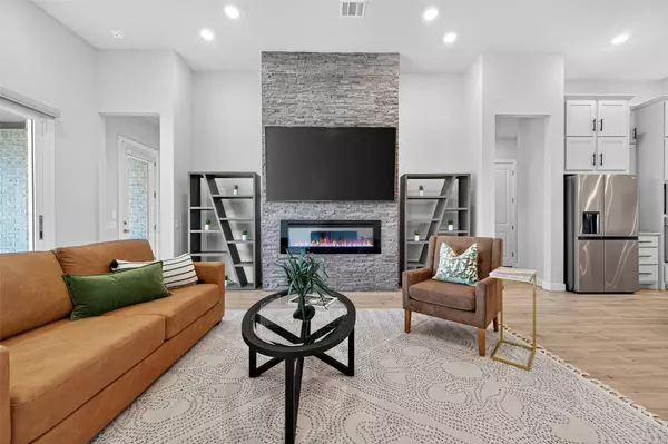 4714 Copper Falls LN, Fulshear, TX 77441