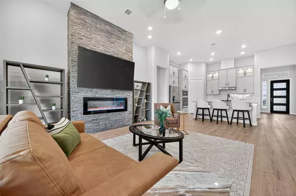 4714 Copper Falls LN, Fulshear, TX 77441