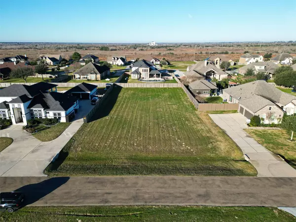 13427 Rocky Creek Estates DR, Hockley, TX 77447