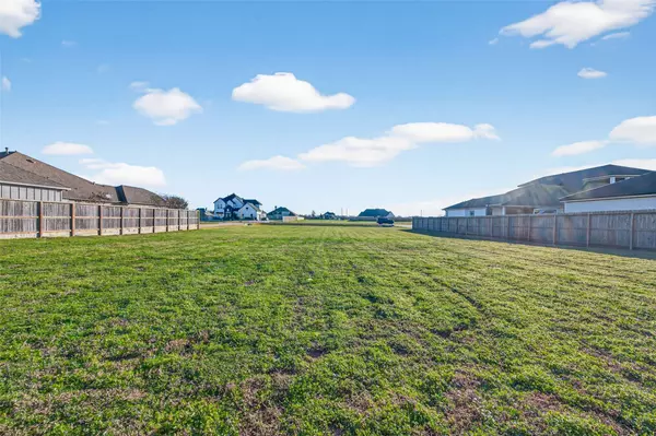 13427 Rocky Creek Estates DR, Hockley, TX 77447