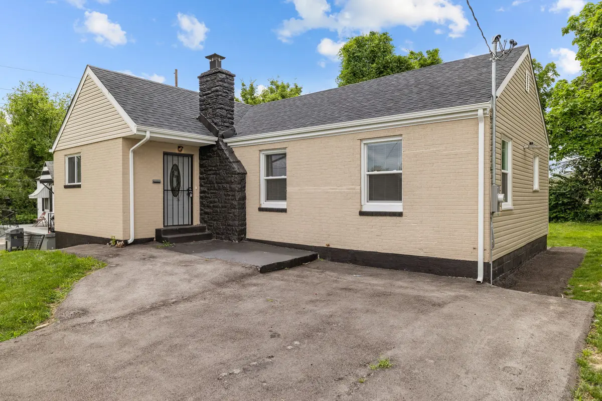5207 Hamilton Ave, St Louis, MO 63136-3406