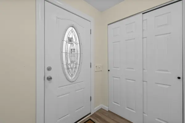 5207 Hamilton Ave, St Louis, MO 63136-3406