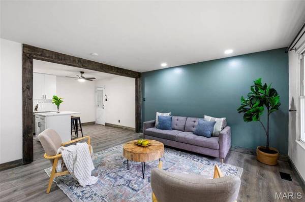 5549 Carter DR, House Springs, MO 63051