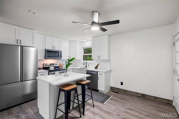 5549 Carter DR, House Springs, MO 63051