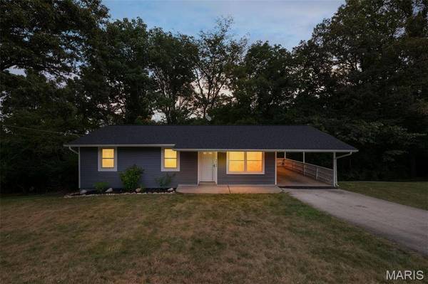 5549 Carter DR, House Springs, MO 63051