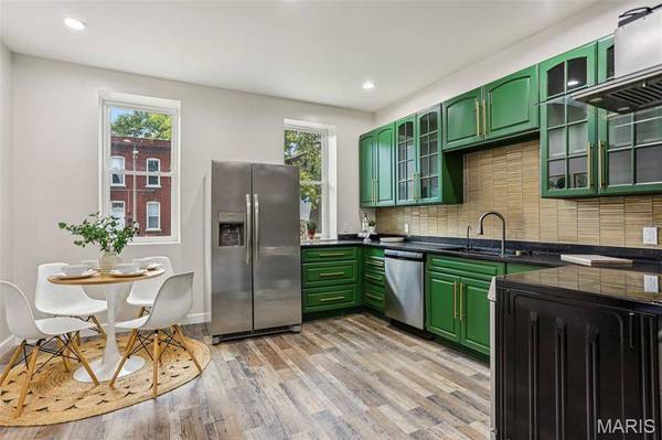 3830 Ohio AVE, St Louis, MO 63118