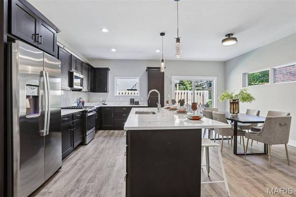 2732 59th ST, St Louis, MO 63139