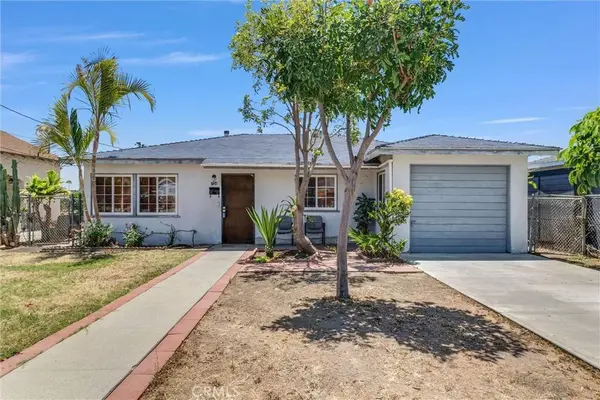 704 E Stearns AVE, La Habra, CA 90631