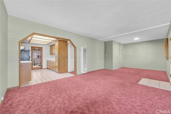 704 E Stearns AVE, La Habra, CA 90631