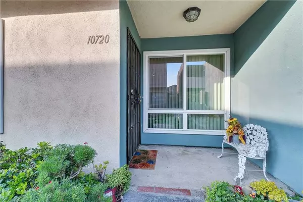 10720 Knott, Stanton, CA 90680