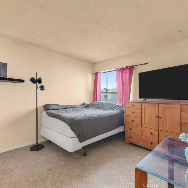 10720 Knott, Stanton, CA 90680