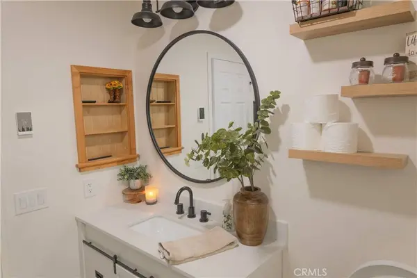 817 N Temescal, Corona, CA 92879