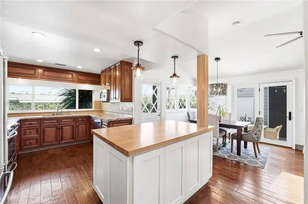 53 Saratoga, Newport Beach, CA 92660