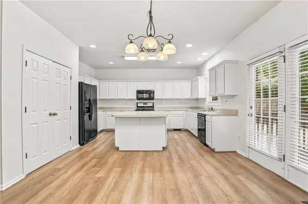 771 Creek Glen RD, Mableton, GA 30126