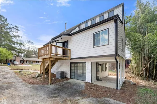 5780 Bearing WAY, Atlanta, GA 30349