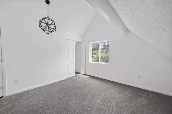 5780 Bearing WAY, Atlanta, GA 30349