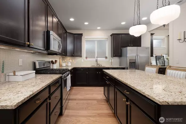 13525 188th AVE E, Bonney Lake, WA 98391