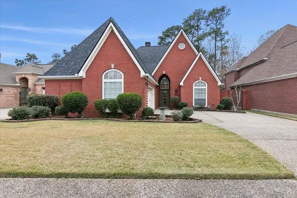 6401 Steeple Chasse, Orange, TX 77632