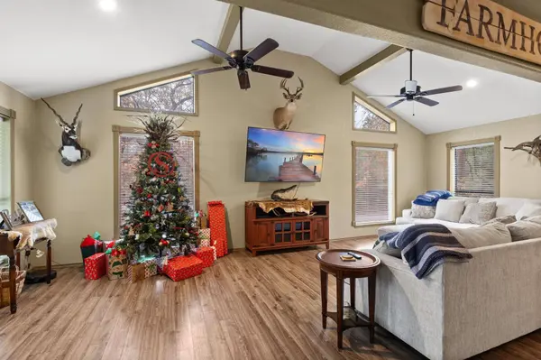 109 Sweet Gum Loop, Brookeland, TX 75931