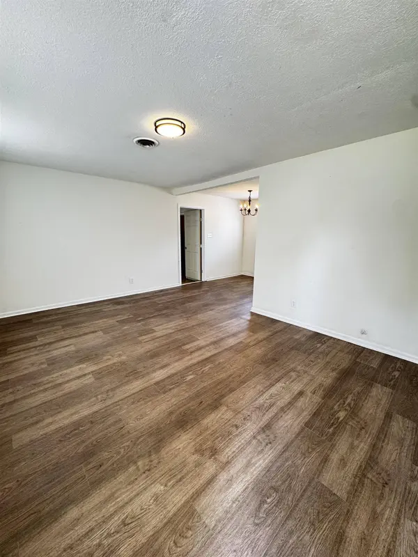 3750 Ridgemont, Orange, TX 77630