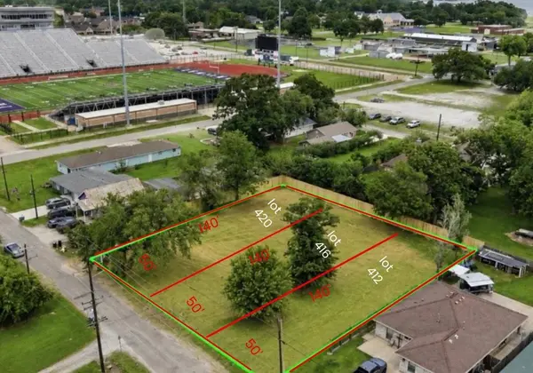 412 Avenue F, Port Neches, TX 77651