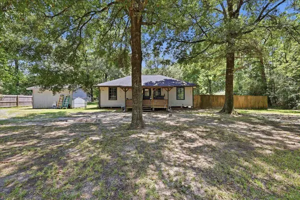 2260 S Timberlane St, Vidor, TX 77662