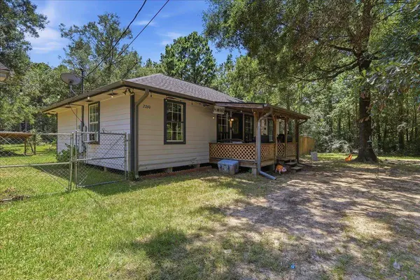 2260 S Timberlane St, Vidor, TX 77662