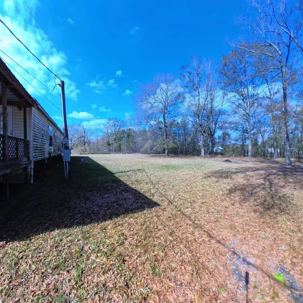 195 Oak Grove, Vidor, TX 77662