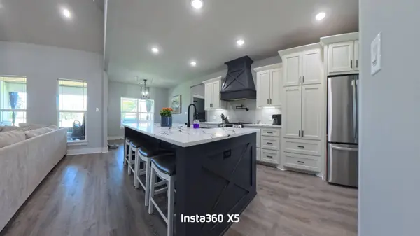 1274 Bourbon St, Bridge City, TX 77611