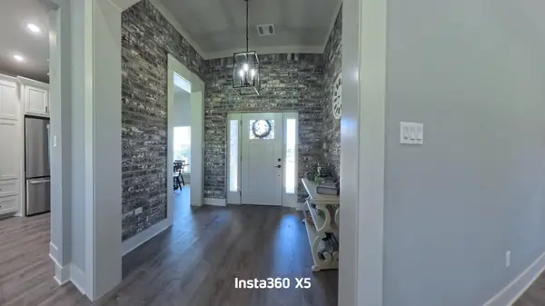 1274 Bourbon St, Bridge City, TX 77611