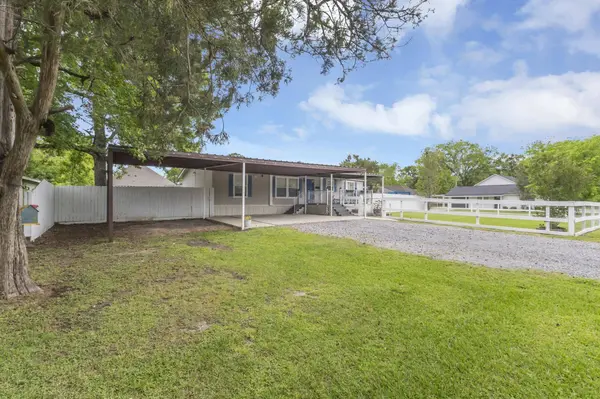 420 W Hartel, Sour Lake, TX 77659