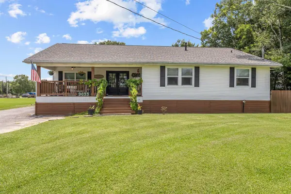9633 Gilbert RD, Beaumont, TX 77705