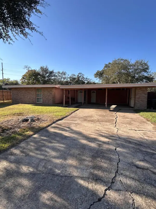 4349 Big Bend Avenue, Port Arthur, TX 77642