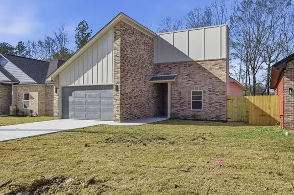 10745 Vinson St, Beaumont, TX 77713